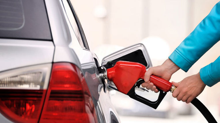 Bạn đã biết cách chạy ô tô tiết kiệm xăng tối đa chưa?